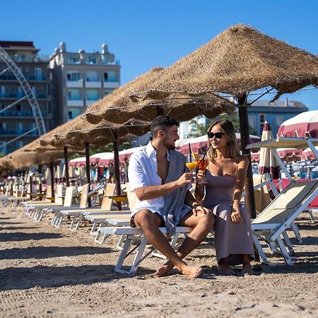 Hotel Thea Gabicce Mare Esterno foto