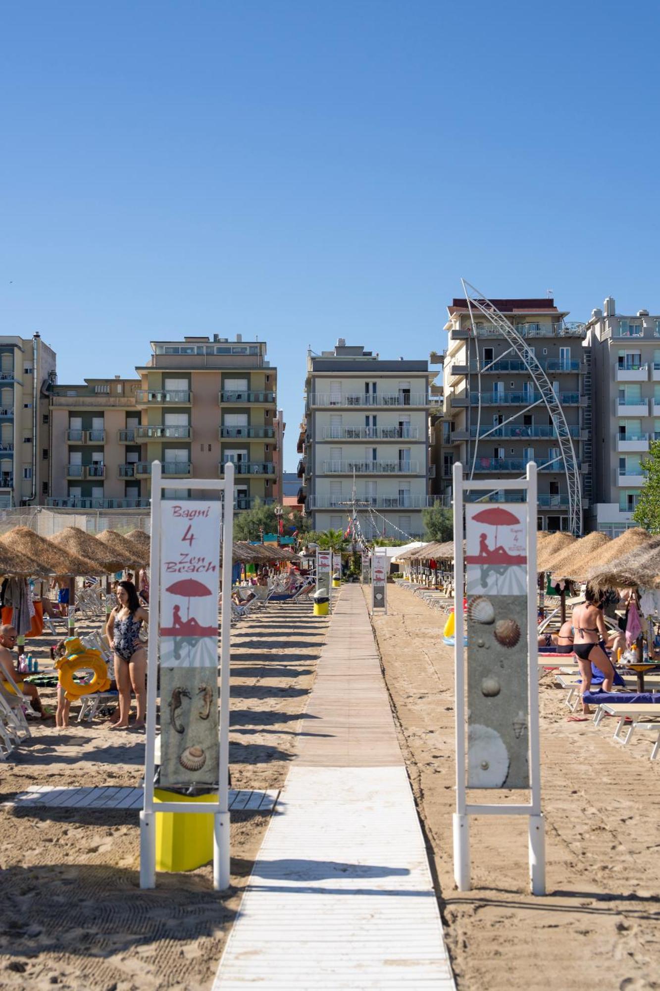 Hotel Thea Gabicce Mare Esterno foto