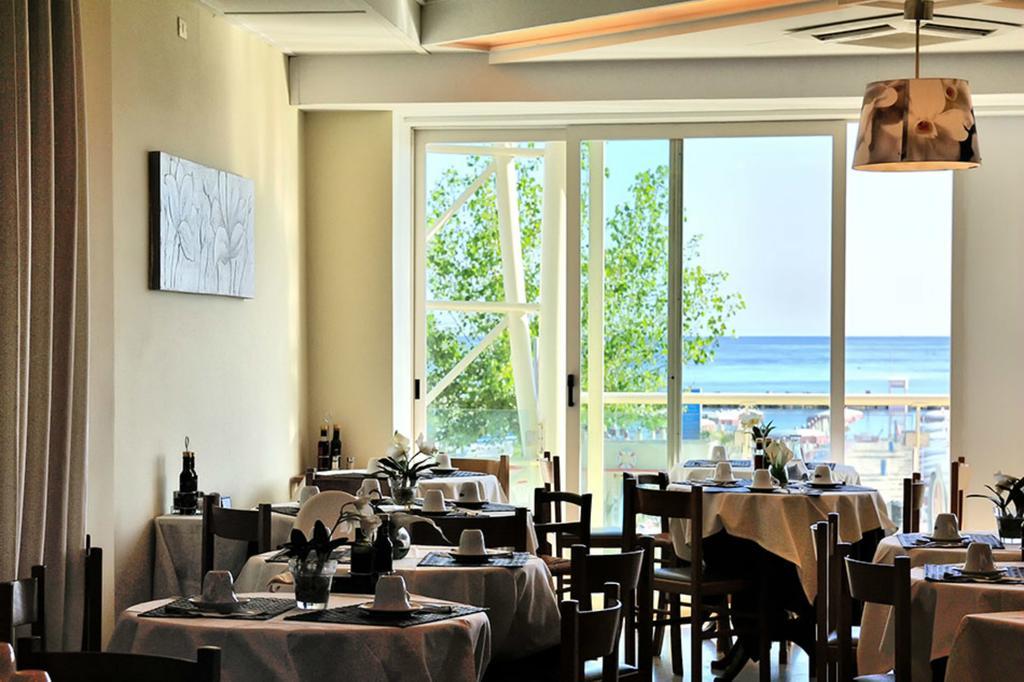 Hotel Thea Gabicce Mare Esterno foto