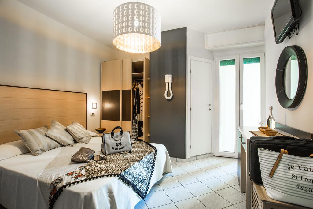 Hotel Thea Gabicce Mare Esterno foto