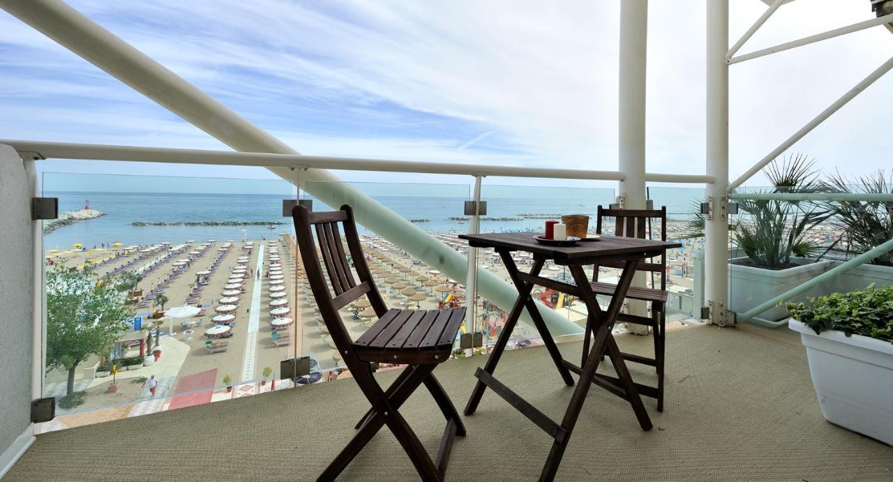 Hotel Thea Gabicce Mare Esterno foto